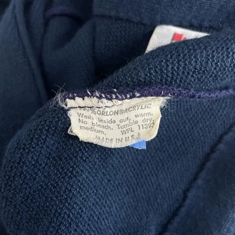 Vintage Young Breed by Revere Size L Cardigan Sweater Orlon Acrylic Preppy Navy‎